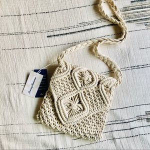 Tommy Bahama Boho Macrame Knit Crossbody Purse